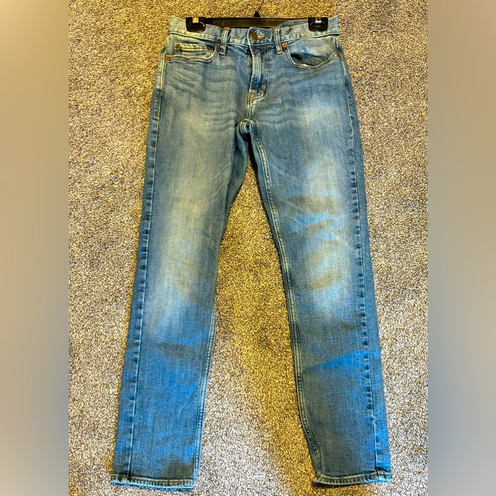Old Navy Jeans, Men’s slim, 29 x 32. Great condition